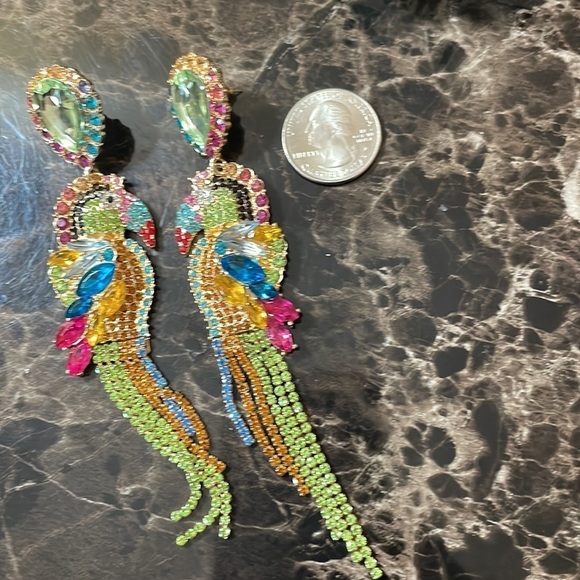 Parrot Bird Rhinestone Drop Earrings - Picture 16 of 17